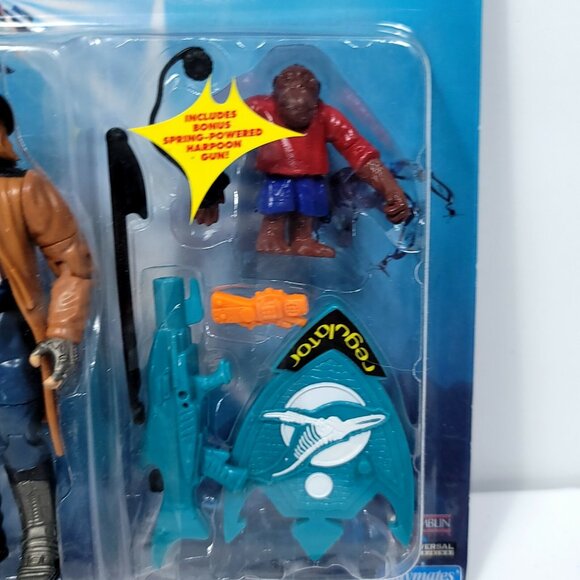 Playmates SeaQuest DSV Action Figure The Regulator Leslie Ferina With Orangutan - Picture 3 of 5